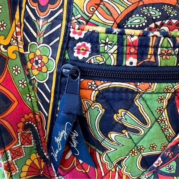 VERA BRADLEY Venetian Paisley 2013 Zip Hipster Crossbody Navy Red Yellow Orange - Picture 4 of 17